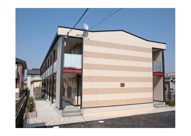 レオパレスクレセントの外観