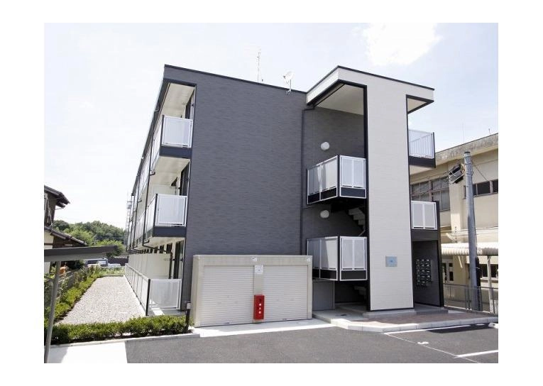 レオパレス錦の外観