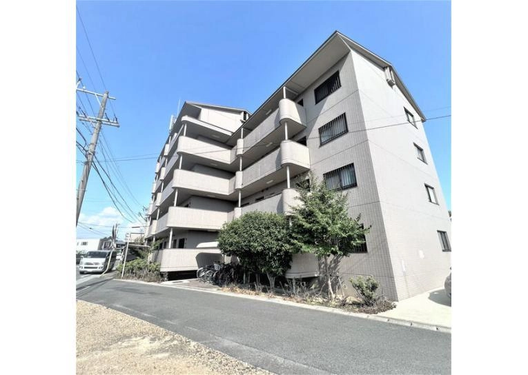 ヴァンコーポ大赤見の外観