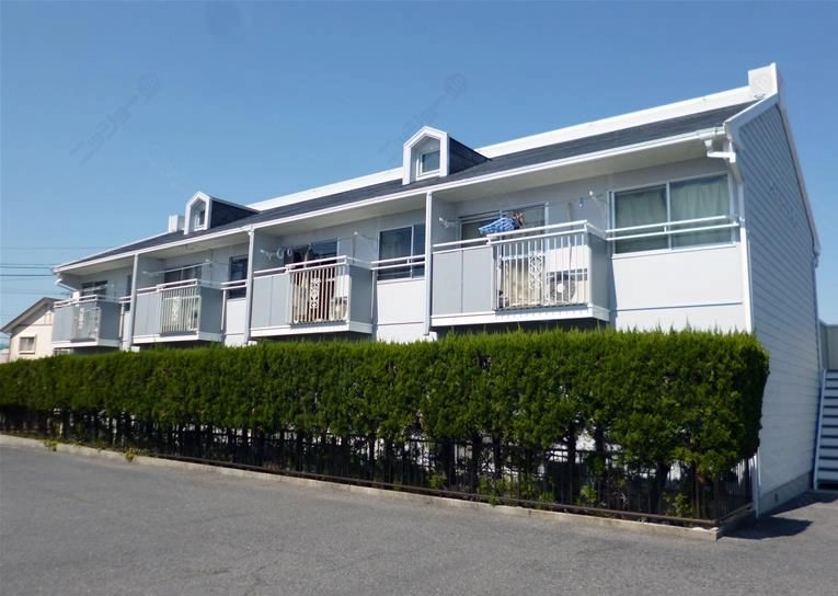 タウニィ南山の外観