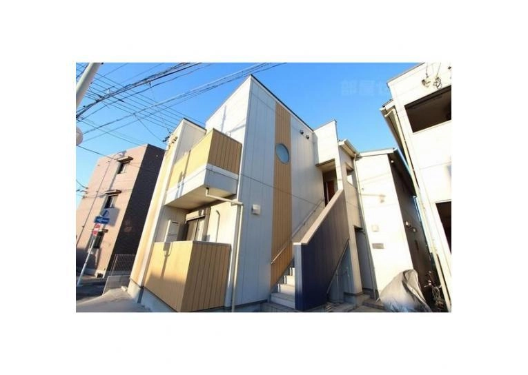 クレフラスト鳴海の外観