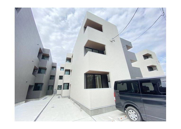 Warren nakashiotaⅥの外観