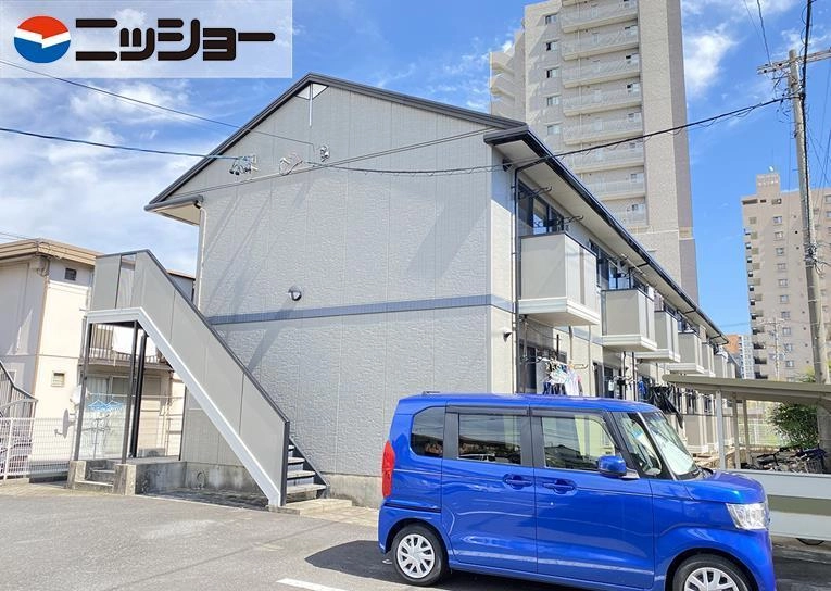 アイリス蟹江の外観