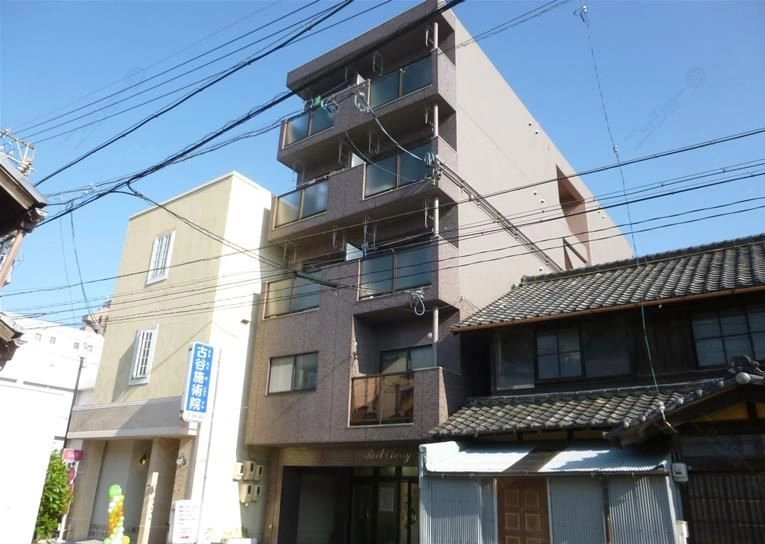 ＲｏｃｋＣｈｅｒｒｙMANSIONの外観