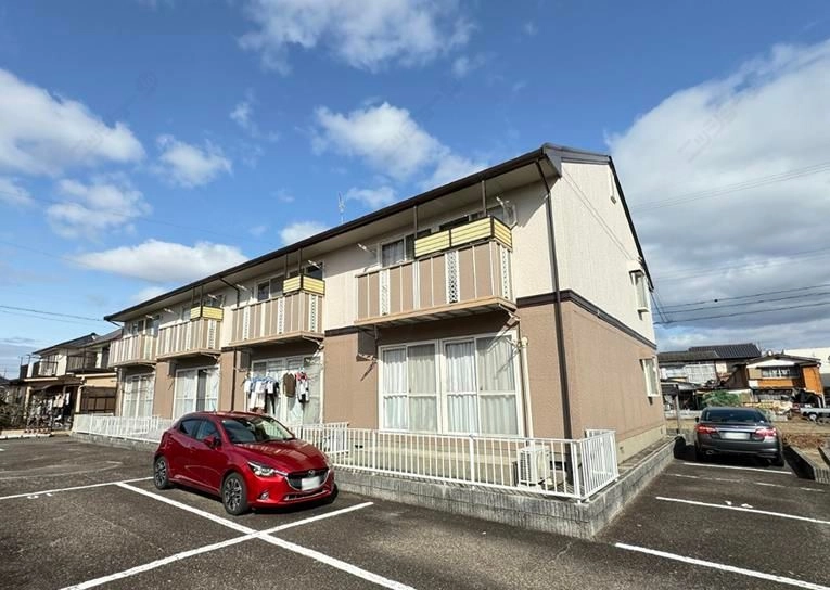 ブラン・ニュー白山の外観