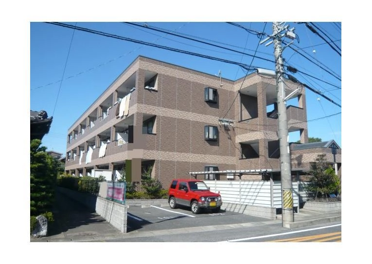 オーシャン元町の外観