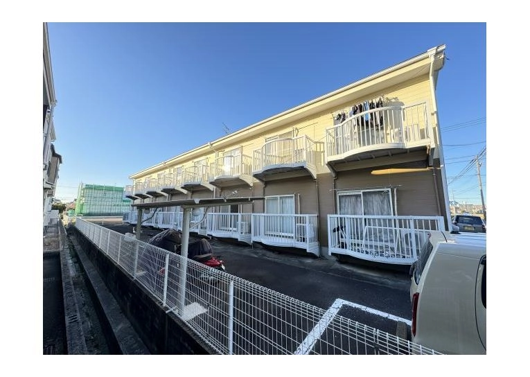 Surplus Oneホープスの外観