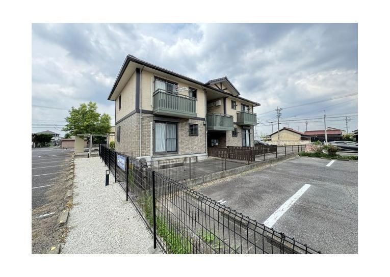 アヴァンセの外観