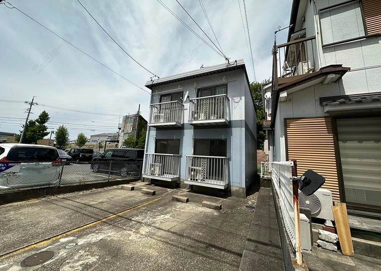 コーポラス森孝の外観