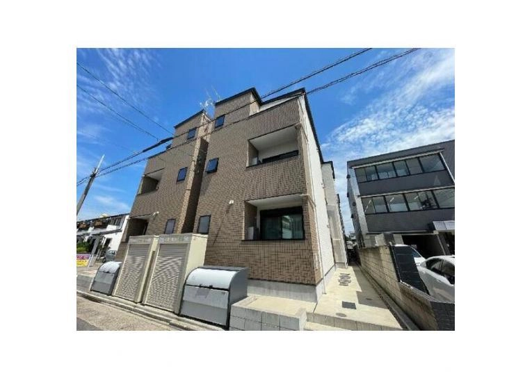 ROBOT HOUSE守山 B棟の外観