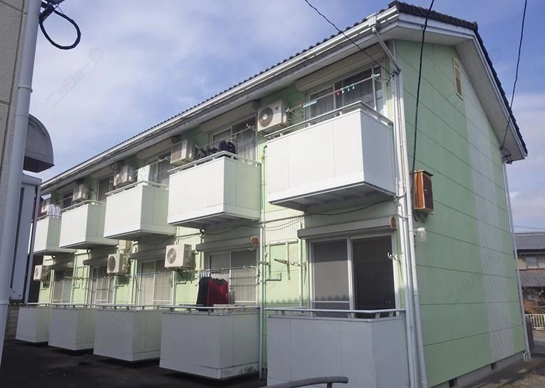 ペンション白馬５号館の外観