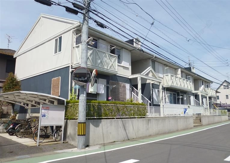 アルティームハイツの外観