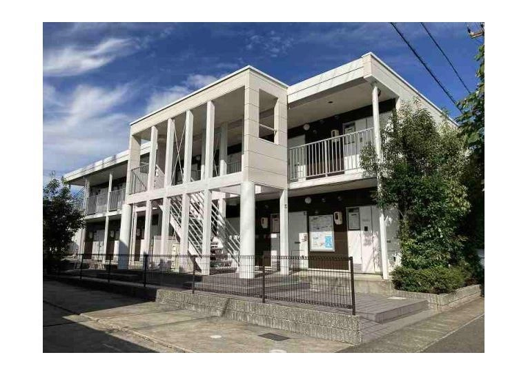 レオパレスAppleの外観