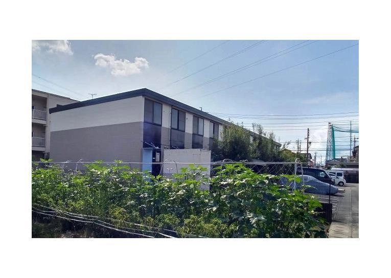 レオパレスＰｅｒｓｉｍｍｏｎＡの外観