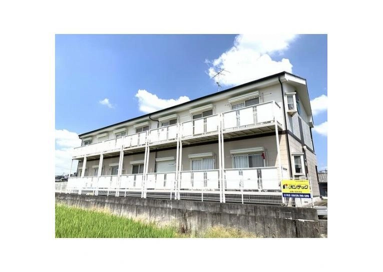 Surplus One 苗座の外観