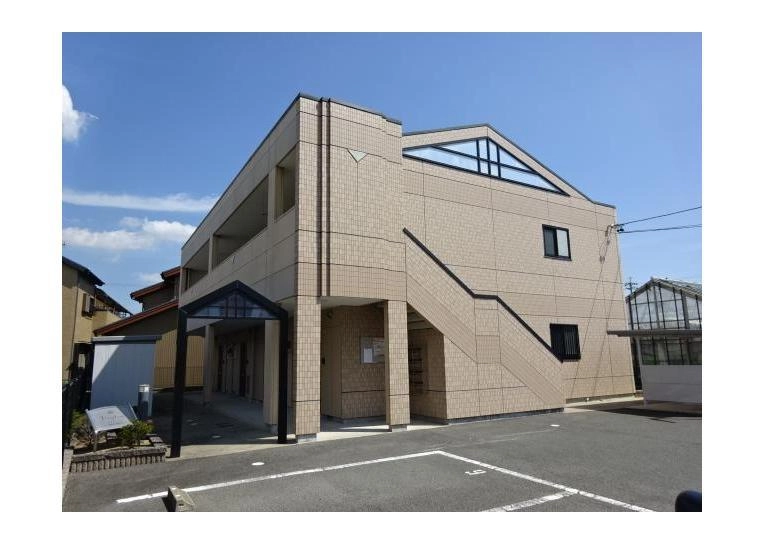 トラステージの外観