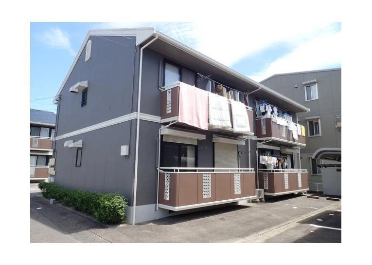 ウエストバンブー　β(B棟)の外観