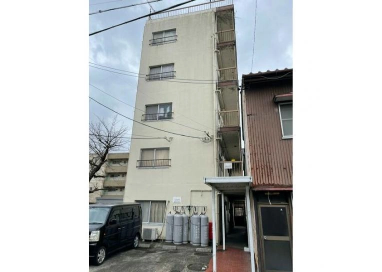 エステート早田の外観