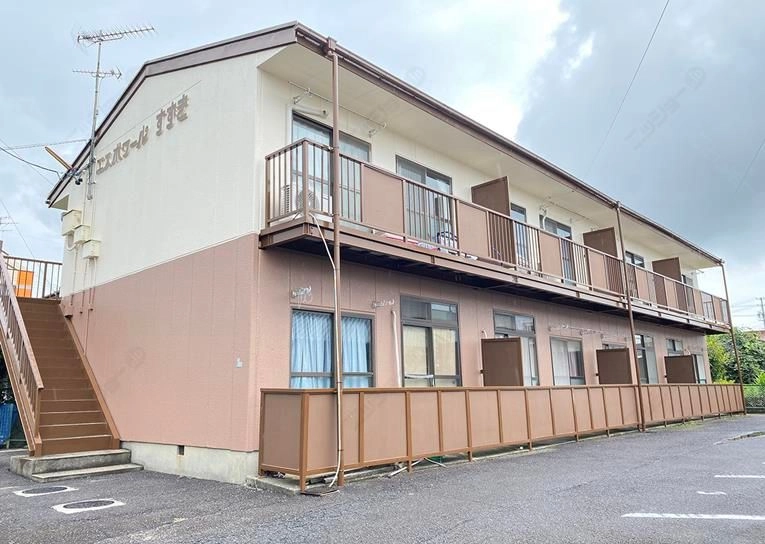 エスポワールすずきの外観