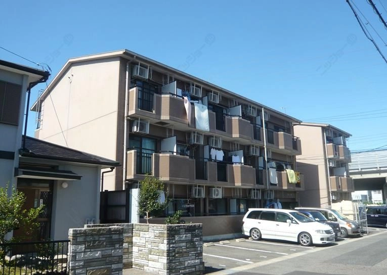 メゾン稲葉　Ａ棟の外観