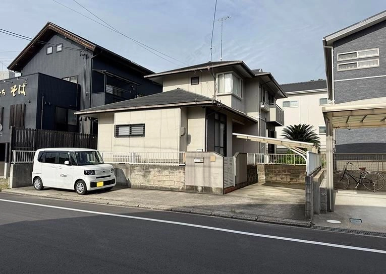 外観写真 ※写真は同型モデルの場合もございます