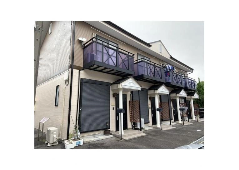 ジュネスサードニックスBの外観