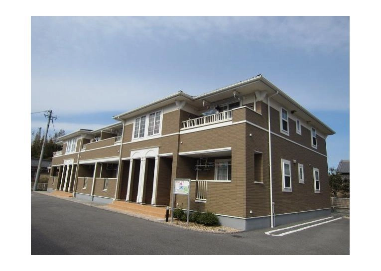 フェイバーBの外観