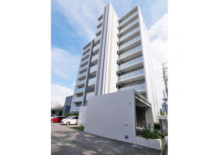 プレスティ則武の外観