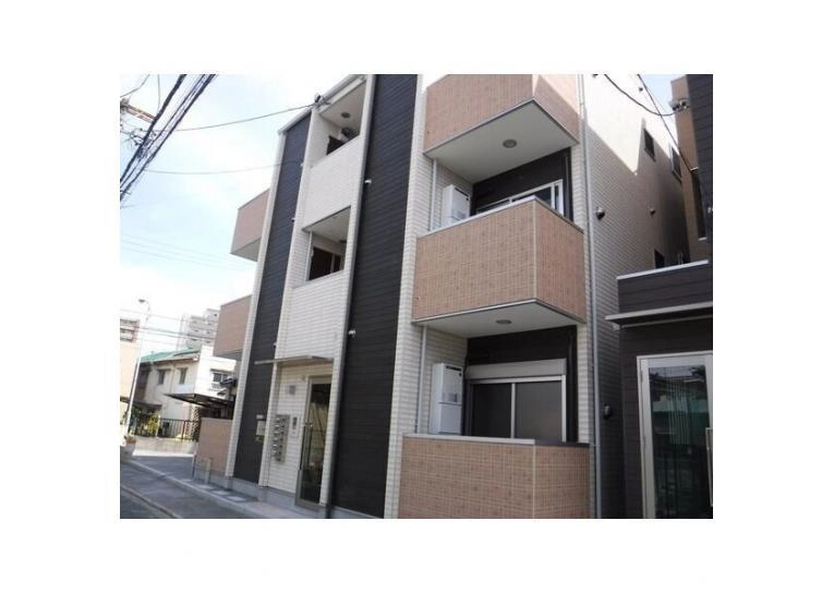 ミレニア栄生の外観