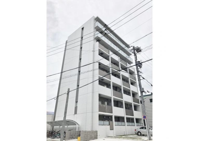 メイボートレスの外観