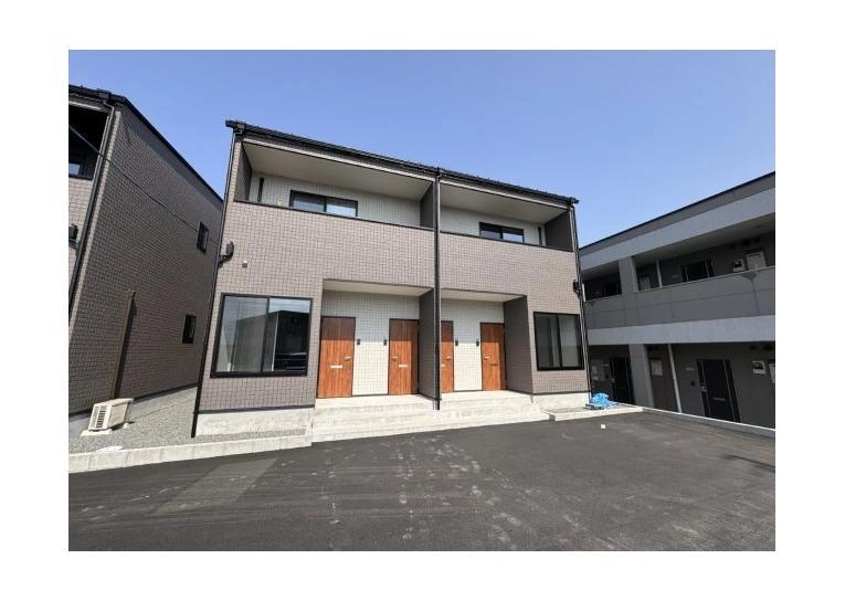 仮)いなべ市北勢町大辻新田長屋B棟の外観