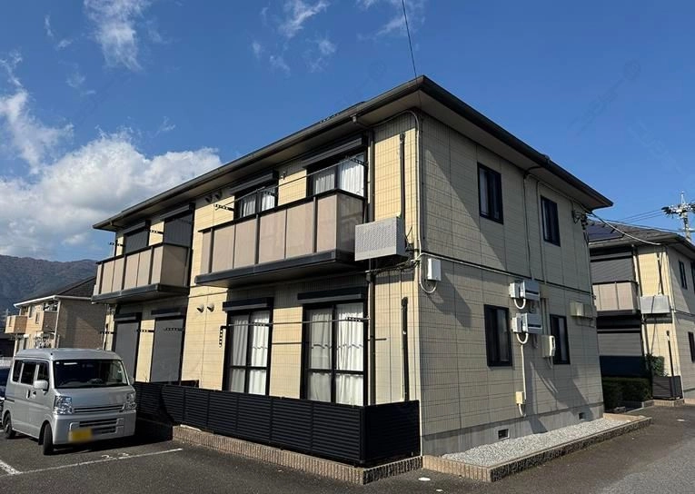 グリーンコート　Ｅ棟の外観