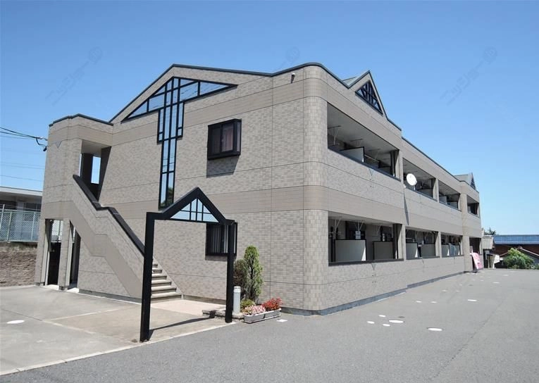 パストラル南条の外 観