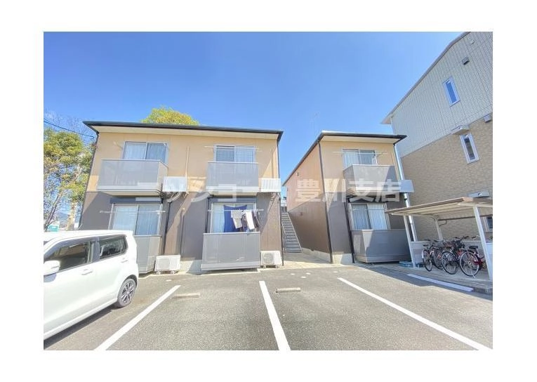 シャーメゾン泉の外観