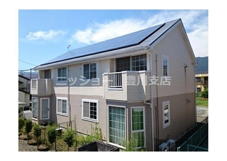 クレストール新城Cの外観