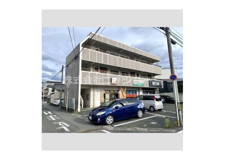 中尾マンションの外観