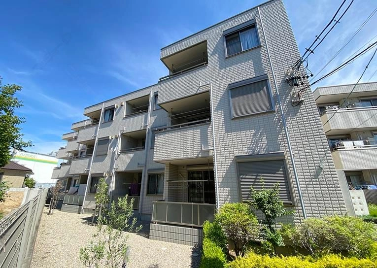 Ｔｒｏｉｓ　ｇｌｙｃｉｎｅ　Ⅲの外観