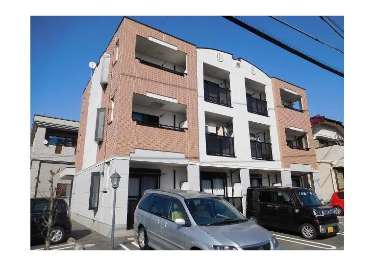 知立・イーストＯＮ  Ｅの外観