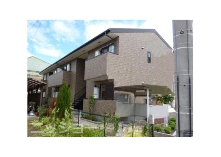 グリーンアヴェ  ニューの外観