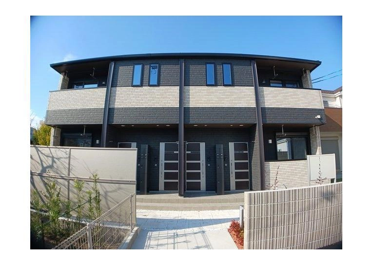 ヴィラ　セレッソの外観