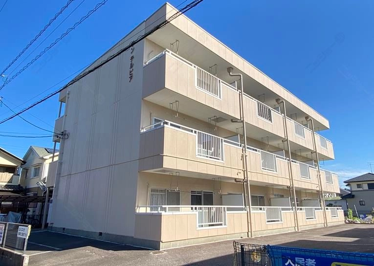 サンテルピアの外観