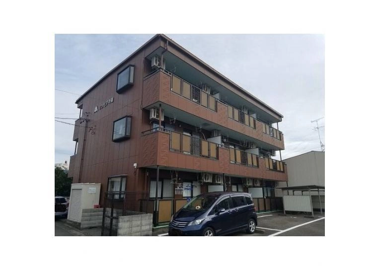 リンピア中道の外観