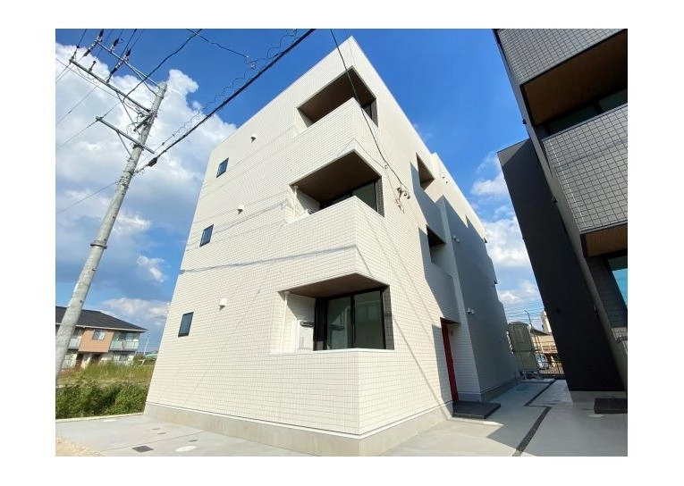 Warren wakamiyaⅡの外観