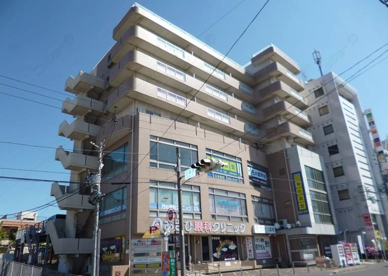 プレミール三郷の外観