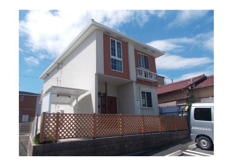 エレガントＢの外観