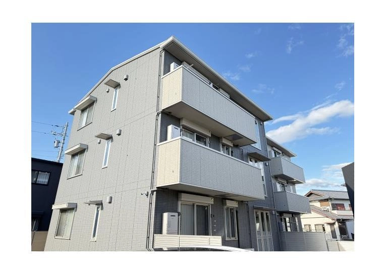 プライムアークの外観