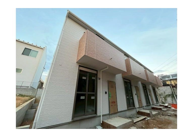 MAISONETTE LAND 栄 Bの外観