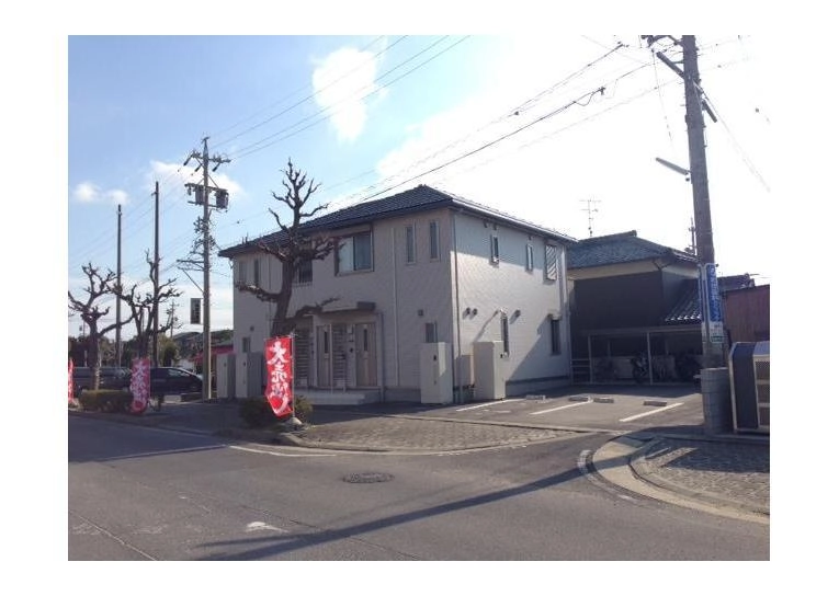 サンガーデン江島 Bの外観