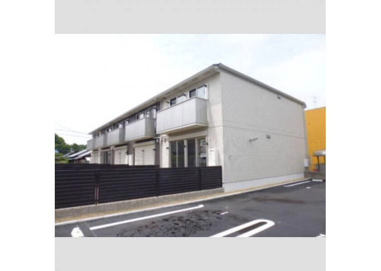 アゼリア岸岡の外観