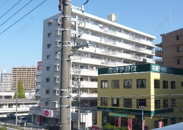 日進エクセルハイツの外観